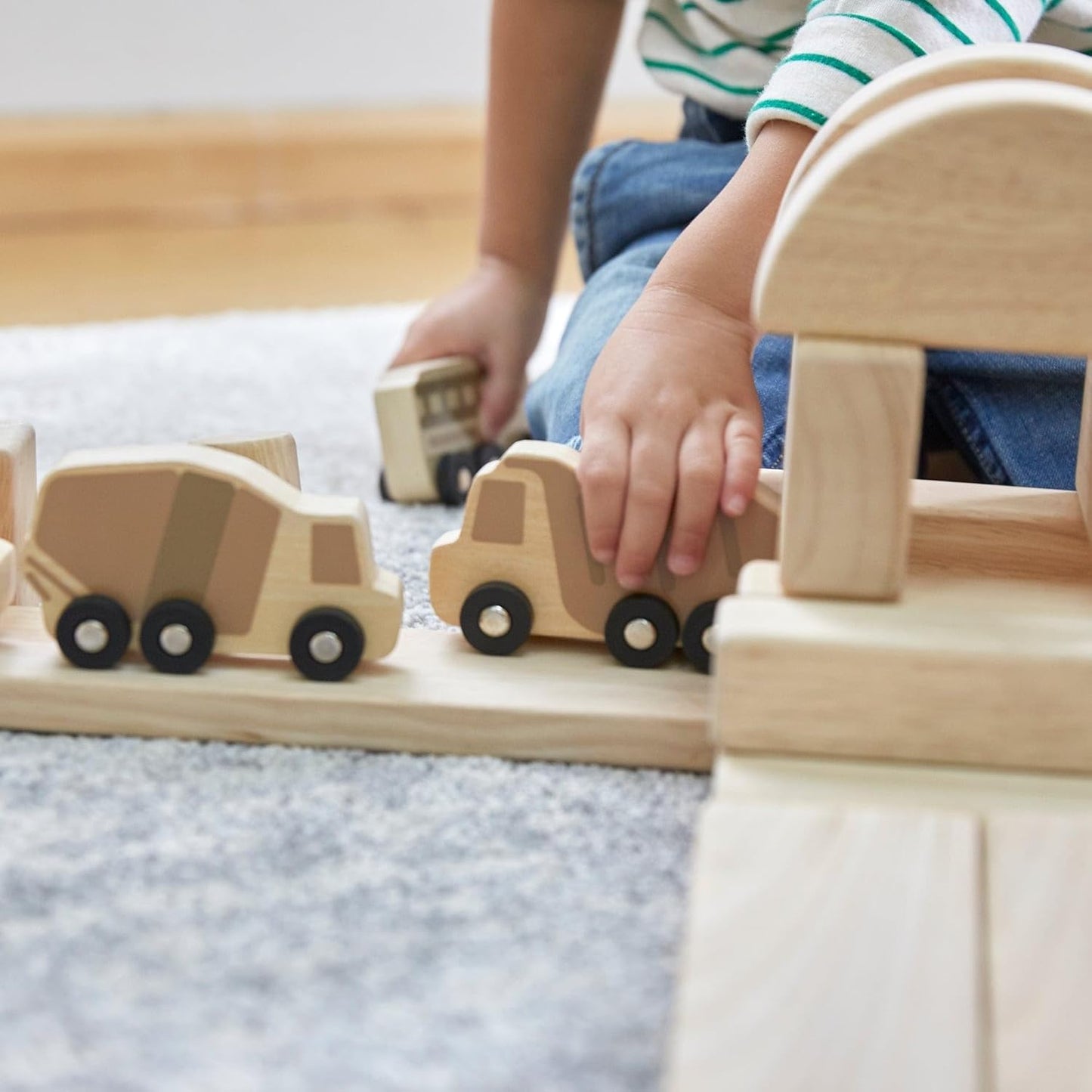 Guidecraft 迷你木製卡車套裝(10件組)- 幼兒玩具車系列 Mini Wooden Trucks - Set of 10 | Toddler Toy Vehicles