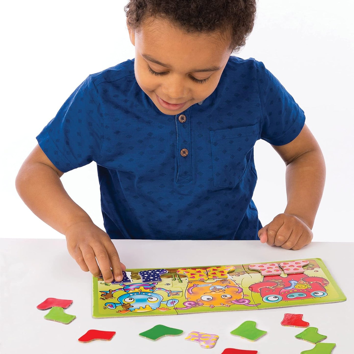 ORCHARD TOYS 怪獸臭襪子配對遊戲 Moose Smelly Socks Game