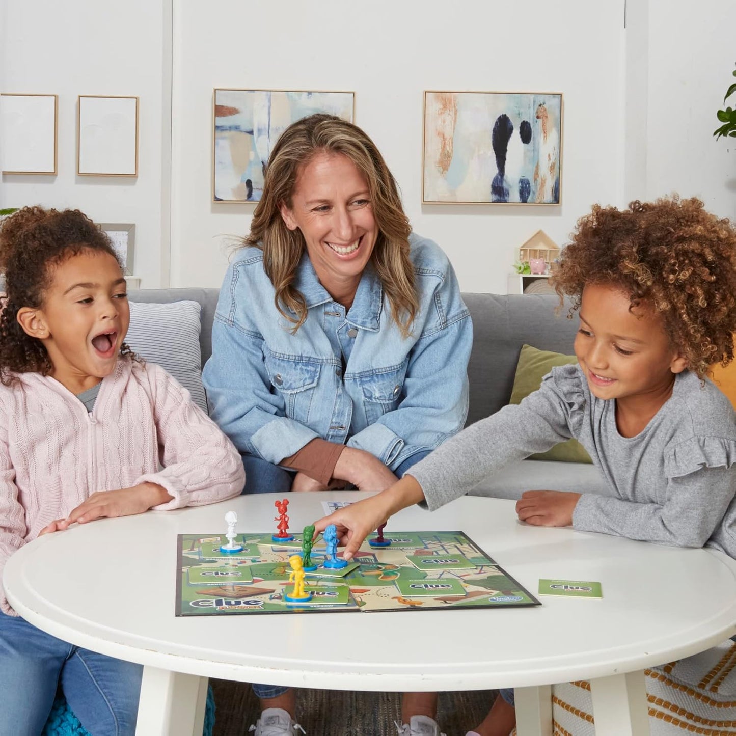 Clue Junior 兒童版 2-6人推理偵探遊戲 校園情境 Mystery Games for Kids School-day