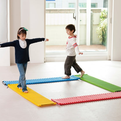 Weplay 平衡步道 Balance Pathway