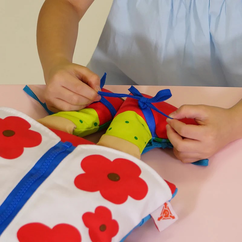 K's Kids 2 in 1 自理訓練布偶 Dress Up Doll