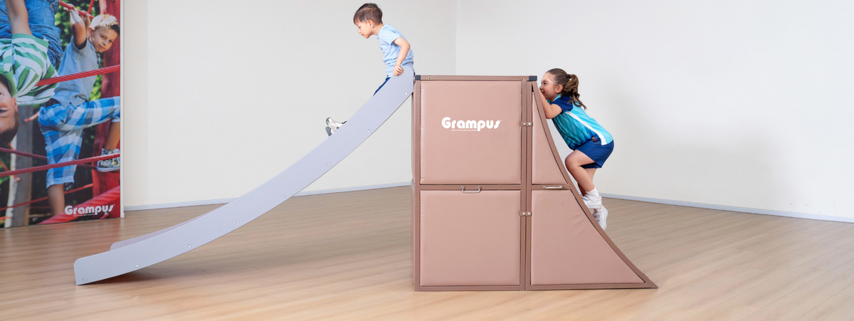 Grampus 翻越小城牆 Kids' Parkour Climbing Wall & Slide