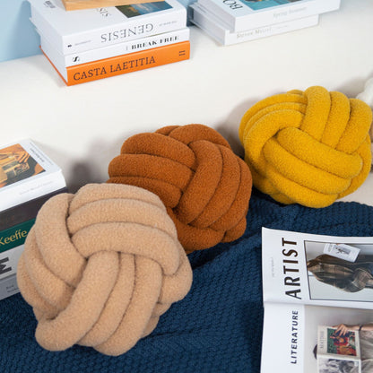 球形繩結絨毛抱枕 Spherical Knot Plush Pillow
