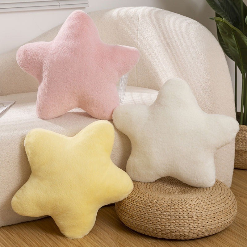 星形仿兔毛抱枕 Star-Shaped Faux Rabbit Fur Pillow