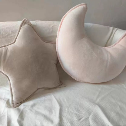 北歐風星星月亮絲絨抱枕 兒童房安撫枕／拍照道具 40cm Velvet Star & Moon Cushion